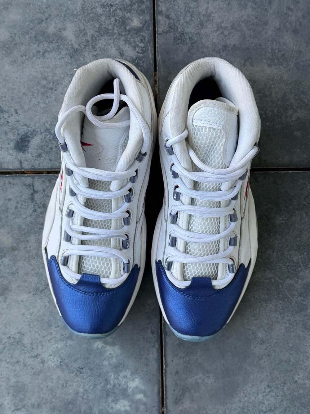 Reebok Question Mid Blue Toe Pearlized Basketball Shoes - Picture 4 of 8